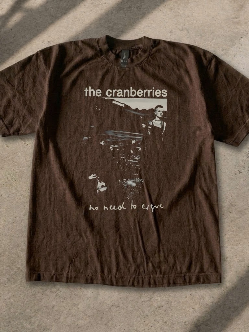 Gildan Brown The Cranberries Graphic Tee